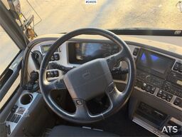 Volvo B12B 9700 Tour bus – 53 seats
