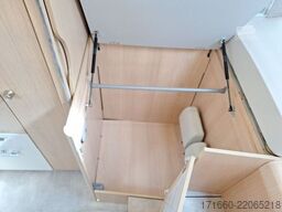 HYMER/ERIBA B-Klasse ML I BlackLine 880 5 Sitzplätze