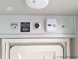 BÜRSTNER Averso 490 TS *Solar*Mover*Markise*