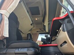 MERCEDES-BENZ 1845 Lowliner, Retarder, 2 Tanks, Hubsattelkuppl