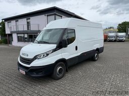 Furgoneta de caja alta IVECO Daily 35S18 A8 L3H2 Hi Matic LED+Klima+Navi+AHK