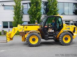 JCB 540-140 telescopic loader / 14 m range