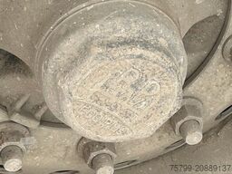 LANGENDORF ALU Kipp-Auflieger mit 3 Achsen ca. 28m³