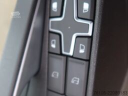 Volvo FM 380 6x2 Geisoleerde bakwagen +Klep 2.000 kg ...