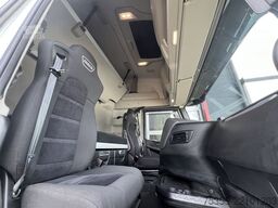 IVECO S-WAY AS440S48 ACC Intarder Klima Aerokit 2xTank