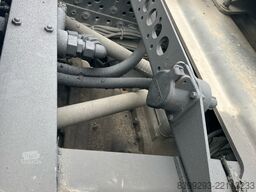 Mercedes Benz Arocs 2663