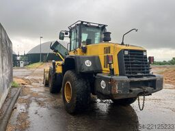 Komatsu WA 320-5