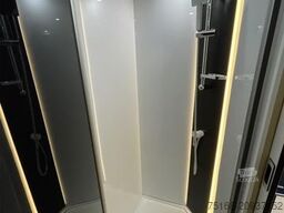 CHALLENGER Teilintegriert 270 Graphite Modell 2026 / Artic