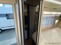 HOBBY Excellent 495 WFB Modell 2025 / 1800 Kg Achse