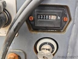 Vogele Super 800-3i Böhle AB 220-3TV