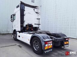 Volvo FH 460 Globe Special interior