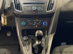 FORD Focus Turnier 1.5TDCi Business *1.Hand*Navi*SHZ*