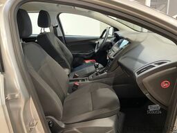 FORD Focus Turnier 1.5TDCi Business *1.Hand*Navi*SHZ*