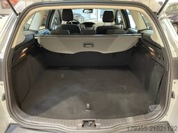 FORD Focus Turnier 1.5TDCi Business *1.Hand*Navi*SHZ*