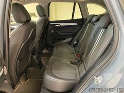 BMW X1 sDrive18d Sport Line M*HUD*Panorama*H&K
