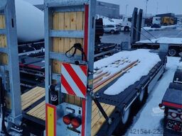 Fliegl DTS 300 Machinery Trailer with Hydraulic Loading R