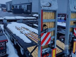 Fliegl DTS 300 Machinery Trailer with Hydraulic Loading R