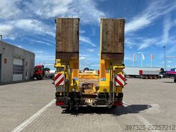Goldhofer Machine trailer / Maschinenauflieger