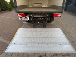 VOLKSWAGEN Crafter Kühl-Koffer Ladebordwand  3,5t L3H3