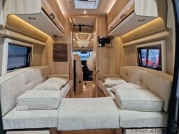 DREAMER LIVING VAN Select - Heck Rundsitzgruppe