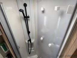 KNAUS L!VE TI 700 MEG PLAT. SELECTION  UVP: 94.350¤