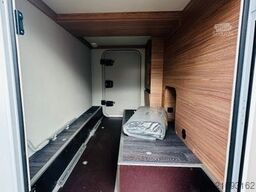 WEINSBERG CaraLoft 600 MEG auf FORD - UVP 85.999¤