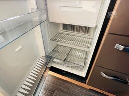 WEINSBERG CaraLoft 600 MEG auf FORD - UVP 85.999¤