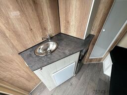  ANKA Steinsberger 2,5t  Pferdeanh.m  Wohn. Dusch