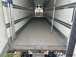 SCHMITZ CARGOBULL SKO 24 / L -13,4 FP45 COOL   Carrier Vector 1550