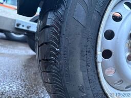 MÜLLER RASTE    Leuchtenträger  Verkehrsleitanh