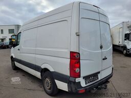 VOLKSWAGEN Crafter Kasten 30 mittel L2H2 Hochdach