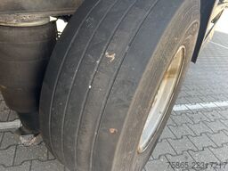 Schmitz Cargobull S 01 / Plateau - Flat Bed / SAF Drum / 2x Lifta...