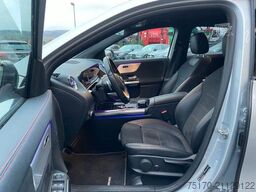 Mercedes-Benz GLA 200 AMG+Ambiente+TotW+Night+RKamera+19Zoll