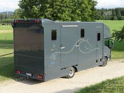 Renault D2.1 Pferdetransporter / bis zu 4 Pferde