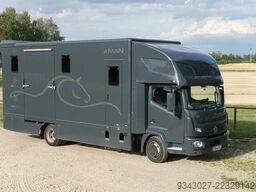 Renault D2.1 Pferdetransporter / bis zu 4 Pferde