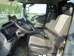 Renault D2.1 Pferdetransporter / bis zu 4 Pferde