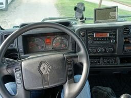 Renault D2.1 Pferdetransporter / bis zu 4 Pferde