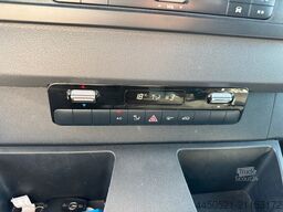 Mercedes-Benz Sprinter 519