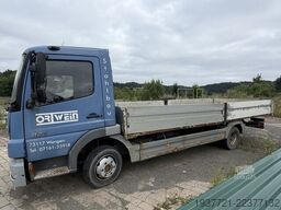 Mercedes-Benz Atego 823