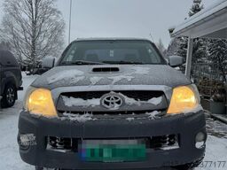 Toyota Hilux 4x4