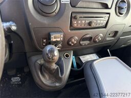 Renault Master van, repair object