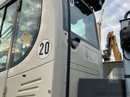 Liebherr A 912 Compact Litronic
