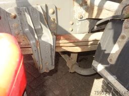 Volvo FL 240 220PK 12000 LITER STEELSPRINGS