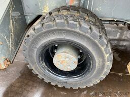 Liebherr LH30 M - Material Handler