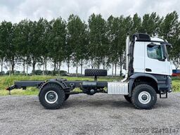Mercedes-Benz Arocs 2033-A Chassis Cabin (2 units)