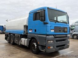 MAN TGA 26.360 (POMPE MANUELLE / 17000L / MANUAL PU...