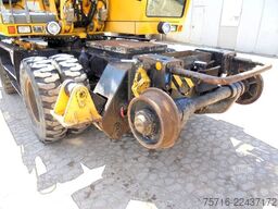 Liebherr A 900 C ZW