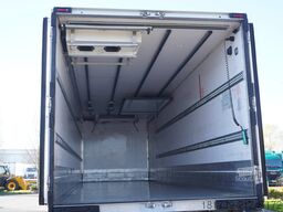 Renault D19 Wide 4x2 E6 / Lamberet 22 EPAL refri