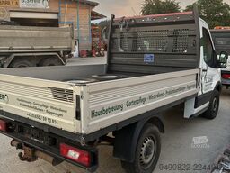 Ford Transit 100
