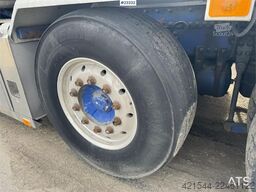 Volvo FH16 660 8x4 heavy haulage tractor with hydraulics